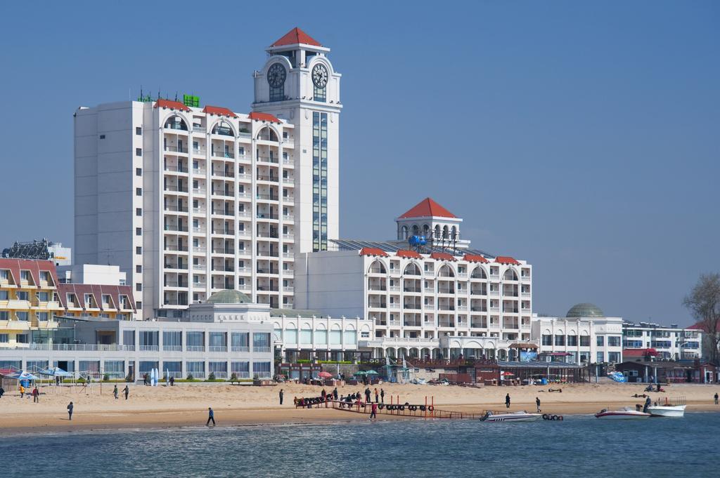Holiday Inn Sea View Qinhuangdao Esterno foto